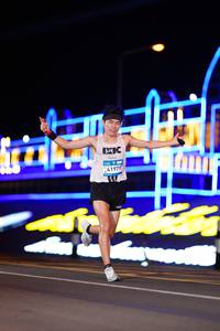 BIB: 41979
                            <button type="button" onclick="openModal(22829746)" class="btn btn-primary btn-sm float-right btn-popup" data-toggle="modal" data-target=".modal-high-quality">
                        <i class="fas fa-shopping-cart"></i> Add to Cart
                    </button>
                                            <button type="button" onclick="isThisMe(22829746, true)" class="btn btn-success btn-sm float-right btn-popup btn-isme hidden" data-toggle="tooltip" data-placement="bottom" title="นี่คือรูปของคุณใช่ไหม คลิกที่นี่เพื่อเอาเข้าอัลบั้ม">
                        <i class="fas fa-plus"></i> Add to album
                    </button>
                    <button type="button" onclick="isThisMe(22829746, false)" class="btn btn-warning btn-sm float-right btn-popup btn-isnotme hidden">
                        <i class="fas fa-ban"></i> Remove from album
                    </button>